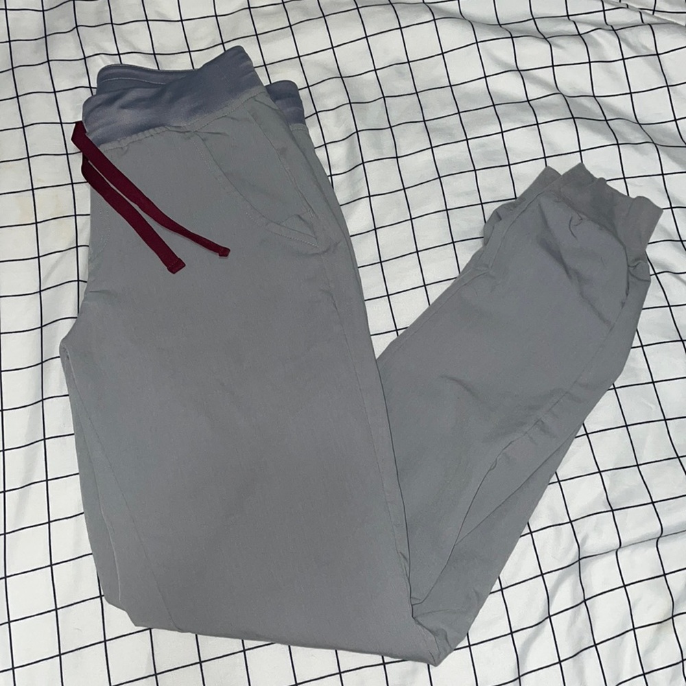 Figs Cement Jogger Scrubs